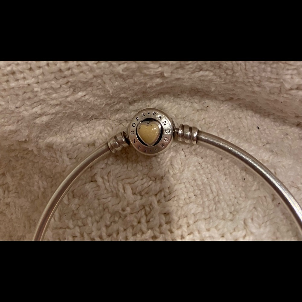 Pandora heart bracelet